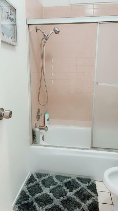 Single House 3b1b 三房一厅一厨一浴 Apartment *