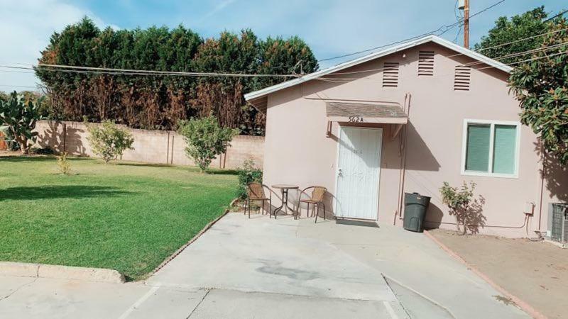 Single House 3b1b 三房一厅一厨一浴 Apartment *